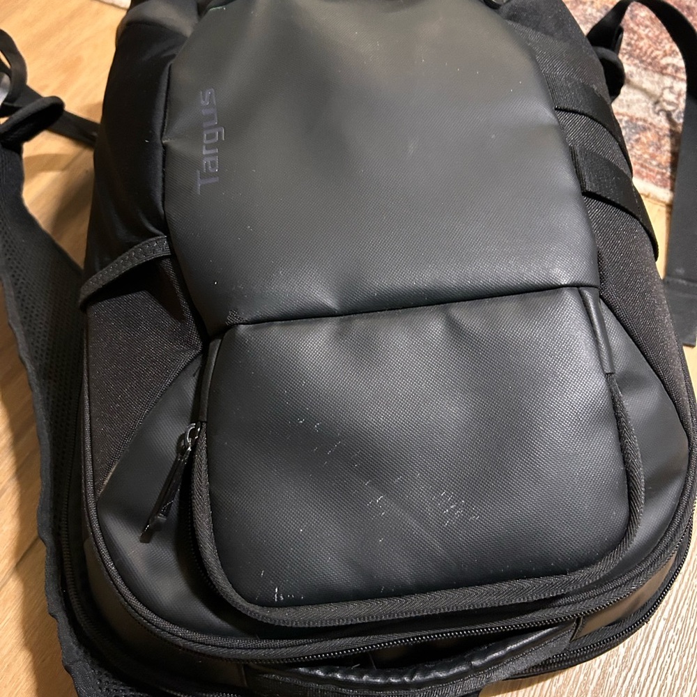 Targus Backpack - image 7